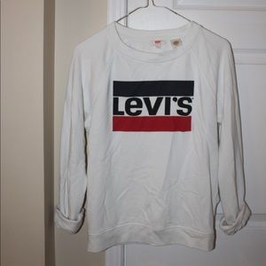 Levi’s sweatshirt size small !
